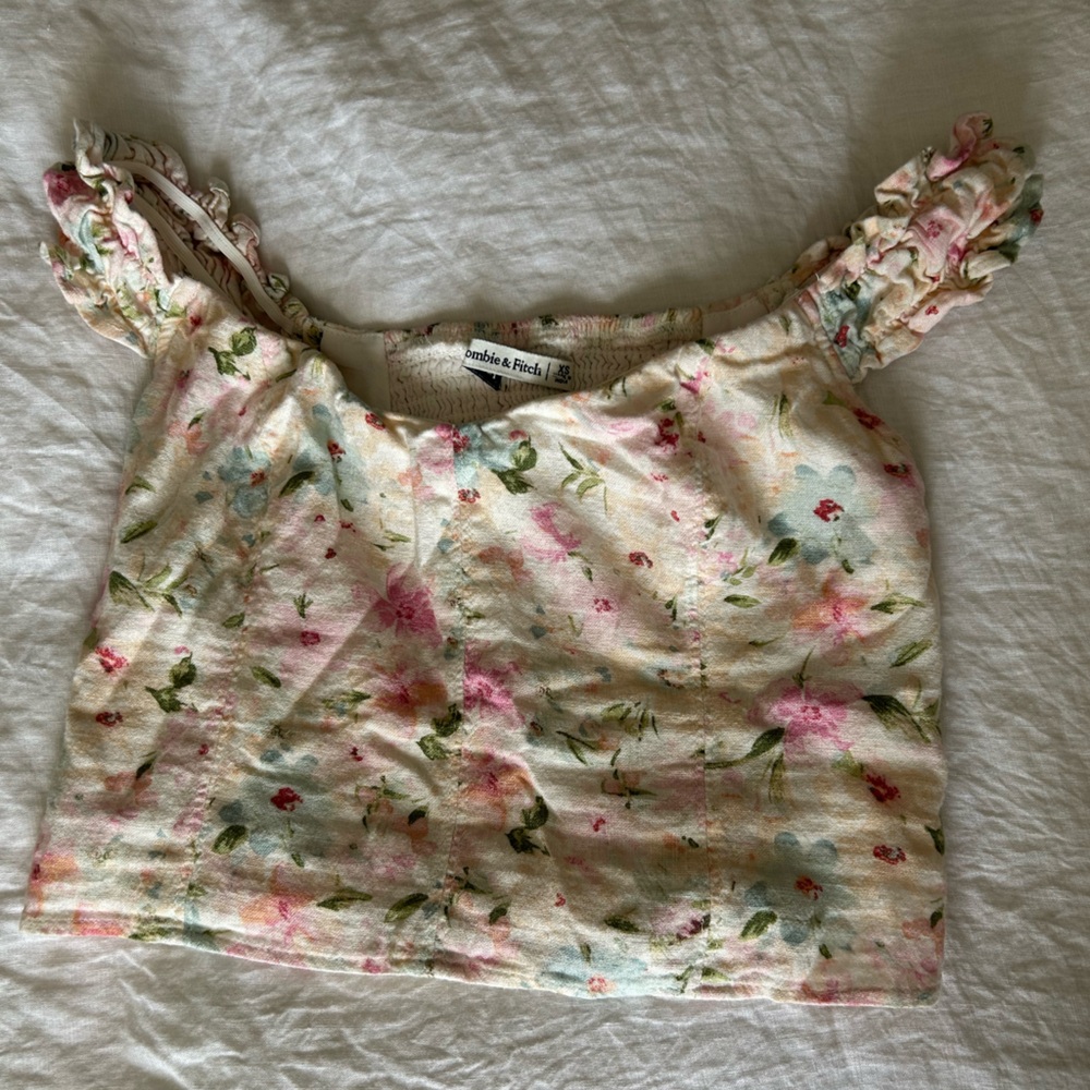 Abercrombie & Fitch Pink and Cream Floral shirt